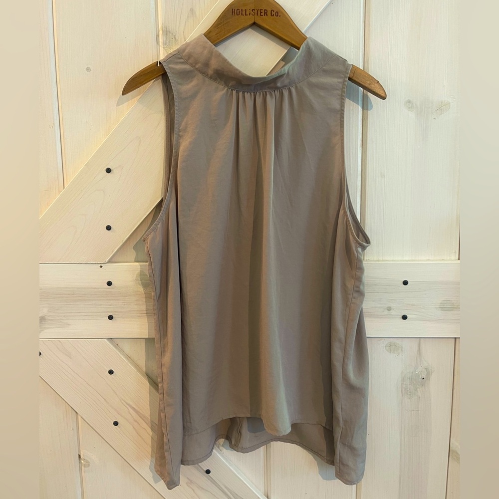 Women’s tank